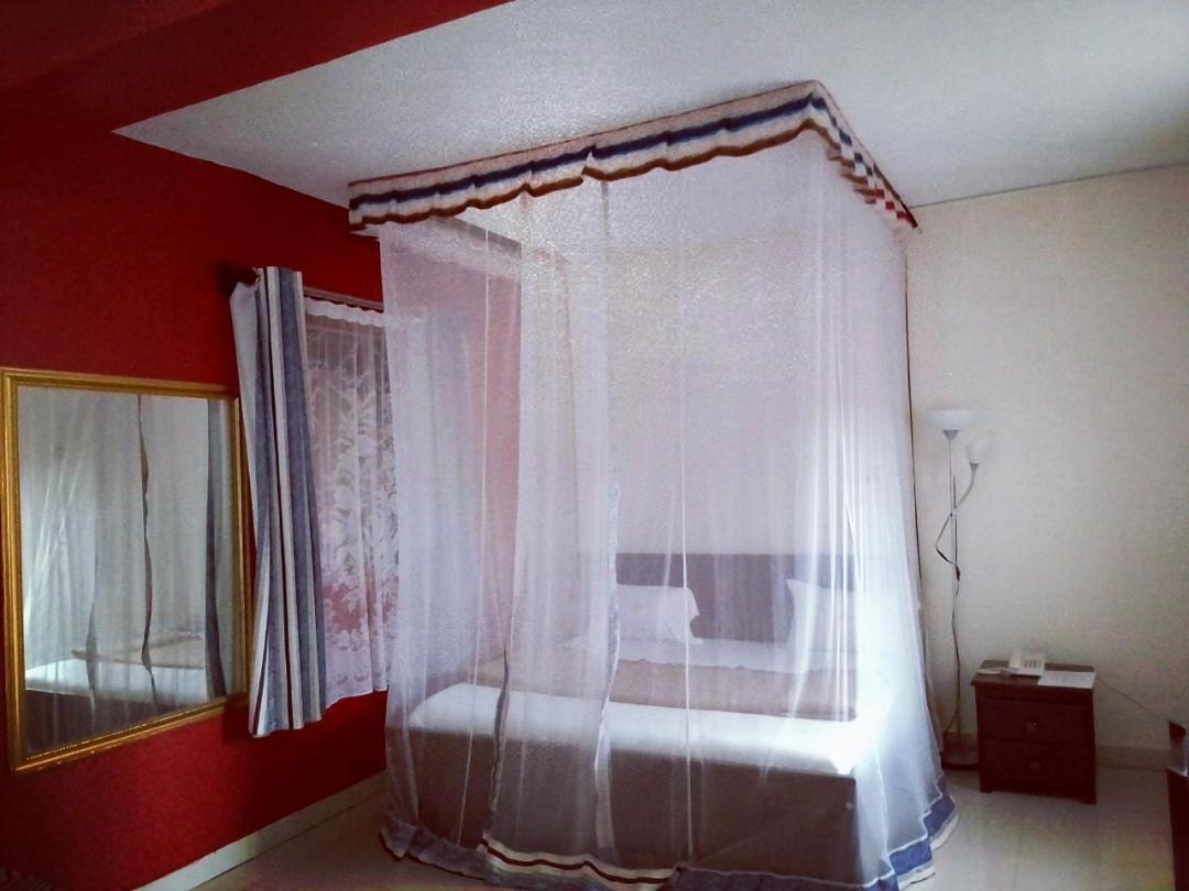 Royal Park Hotel Jinja Zewnętrze zdjęcie